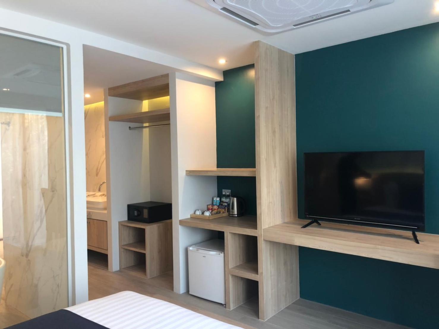 Coconut Village Resort Phuket - Sha Extra Plus Patong Exterior foto